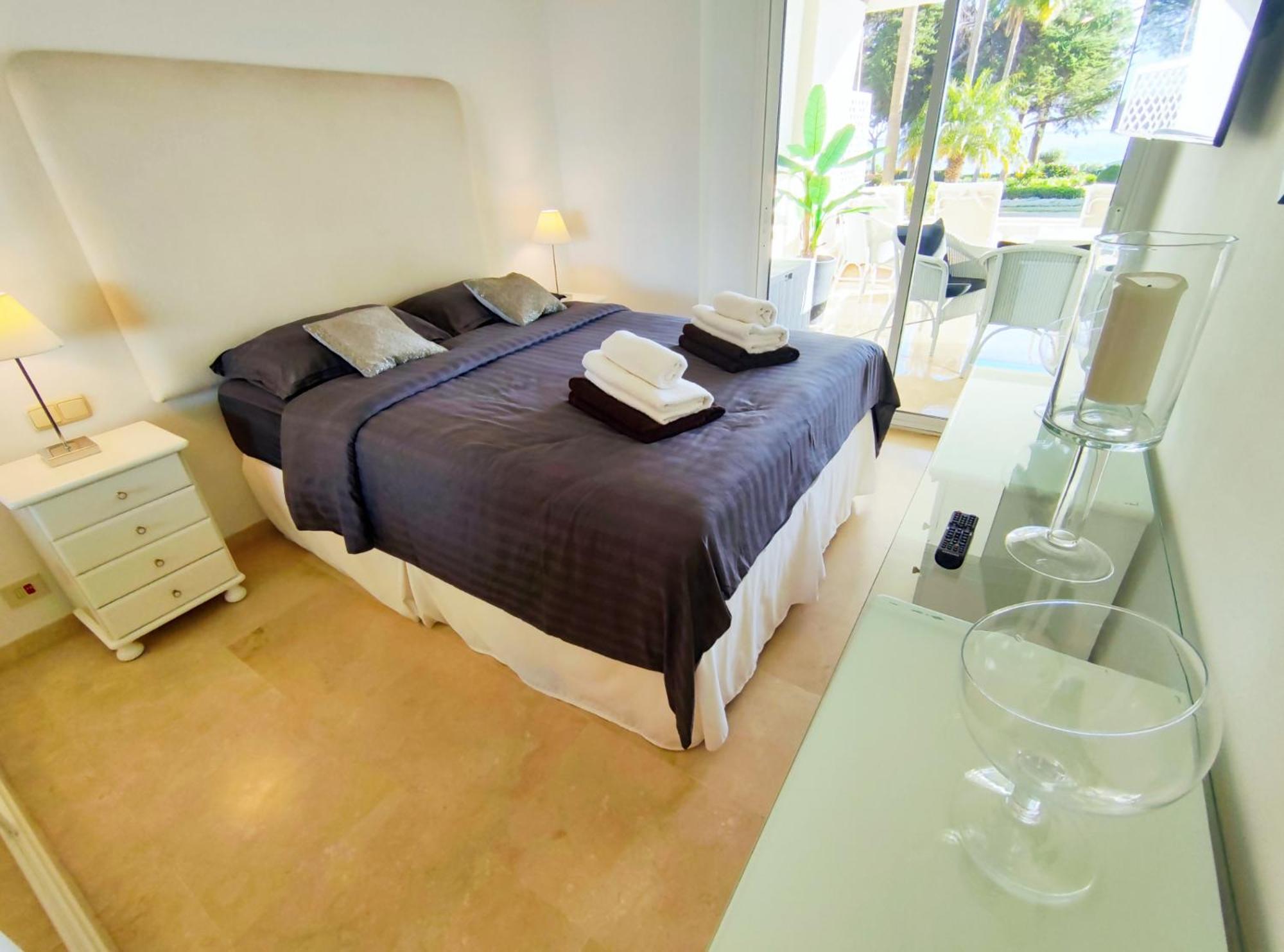 Luxury Frontline Residence Ehhouse Estepona Ngoại thất bức ảnh